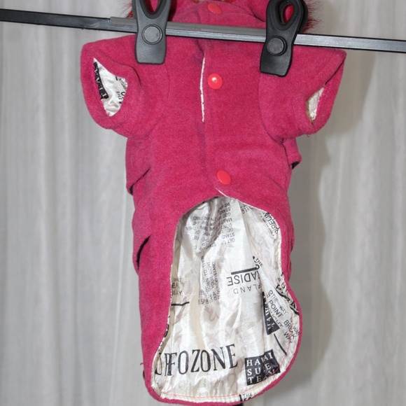 Reversible Hot Pink Dog Coat with Red Faux Fur Collar – Size M - Picture 4 of 9